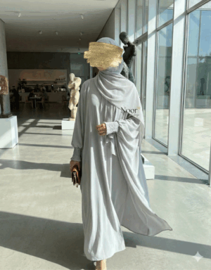 Eleganter Khimar-Set in Grau