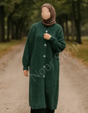 Langer tannengrüner Strickmantel für muslimische Frauen – warmer Modest Cardigan mit Knöpfen